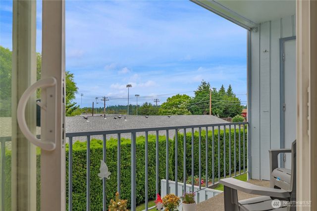 1541 Sheridan #C2, Bremerton, WA 98310