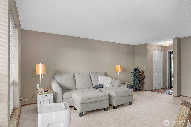 1541 Sheridan #C2, Bremerton, WA 98310