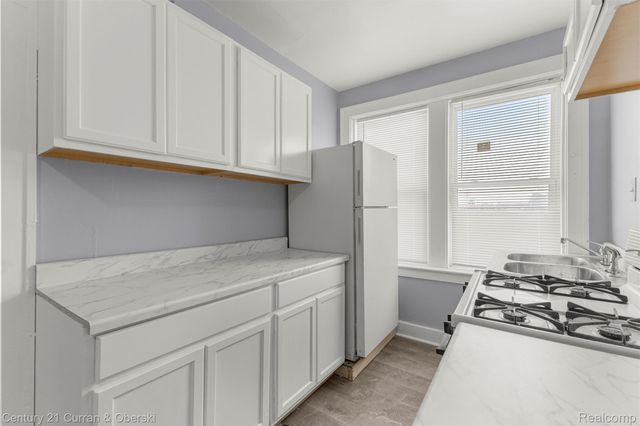 1705 Oakman Boulevard, Detroit, MI 48238