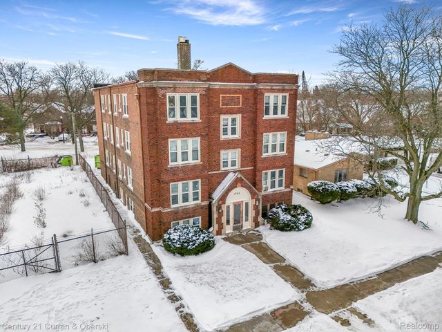 1705 Oakman Boulevard, Detroit, MI 48238