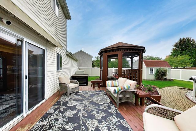 871 Tiffany Farms Road, Antioch, IL 60002