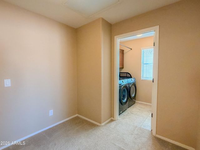 4332 E OAKLAND Street, Gilbert, AZ 85295