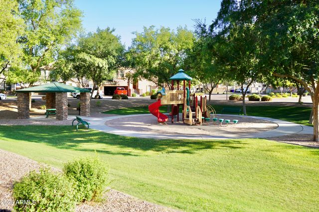 4332 E OAKLAND Street, Gilbert, AZ 85295