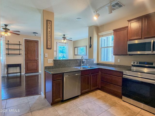 4332 E OAKLAND Street, Gilbert, AZ 85295