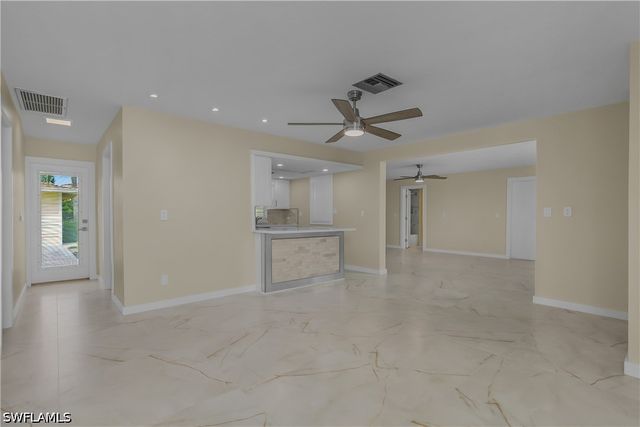 27265 High Seas LN, Bonita Springs, FL 34135