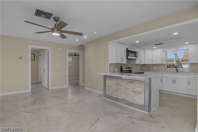 27265 High Seas LN, Bonita Springs, FL 34135