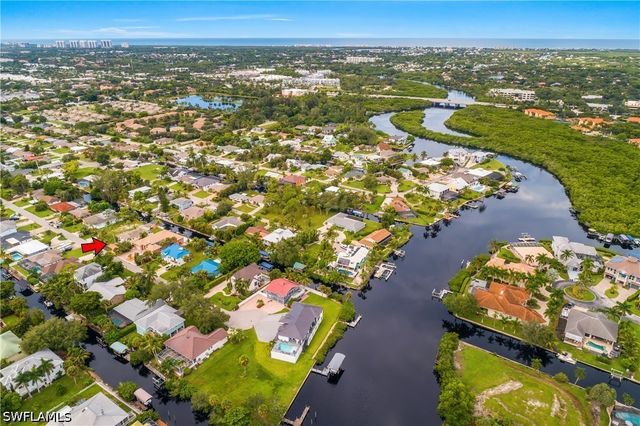 27265 High Seas LN, Bonita Springs, FL 34135
