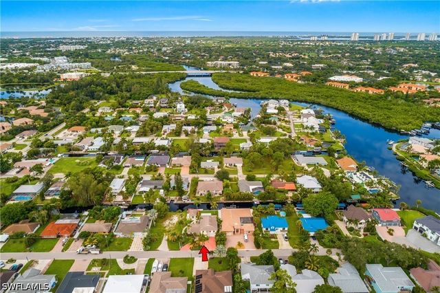 27265 High Seas LN, Bonita Springs, FL 34135