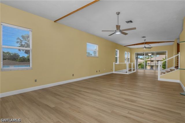 27265 High Seas LN, Bonita Springs, FL 34135