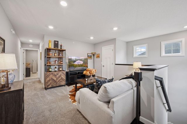 1029 Jubert Drive, Medina, MN 55340