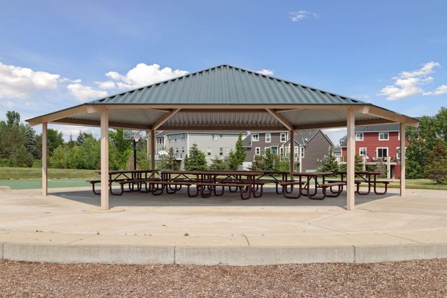 1029 Jubert Drive, Medina, MN 55340