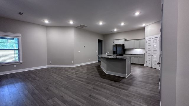 1420 Suzanne Drive, Murfreesboro, TN 37128