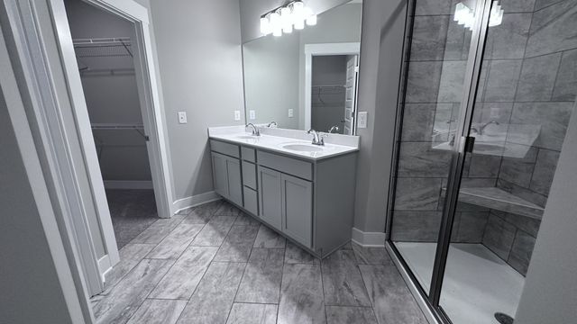 1420 Suzanne Drive, Murfreesboro, TN 37128