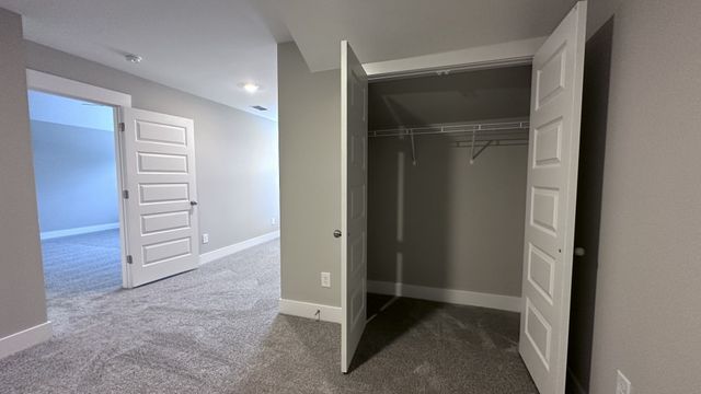 1420 Suzanne Drive, Murfreesboro, TN 37128