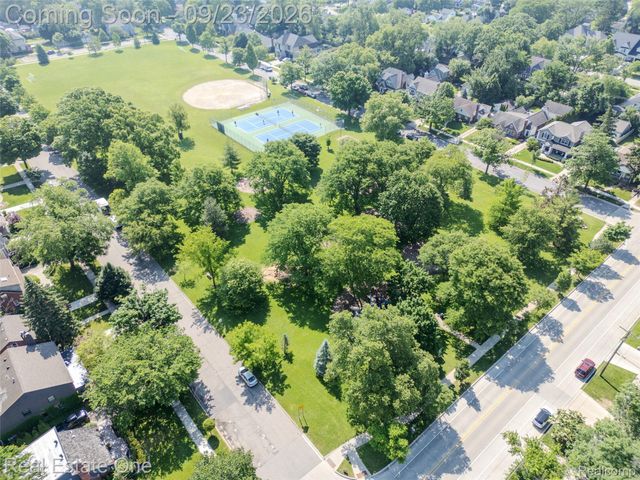 1716 Graefield Road 47, Birmingham, MI 48009