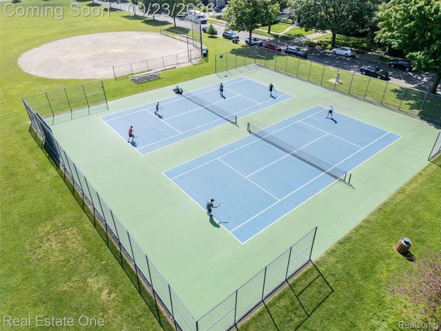 1716 Graefield Road 47, Birmingham, MI 48009