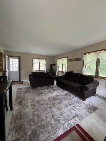 5902 Saint Albans Street N, Shoreview, MN 55126