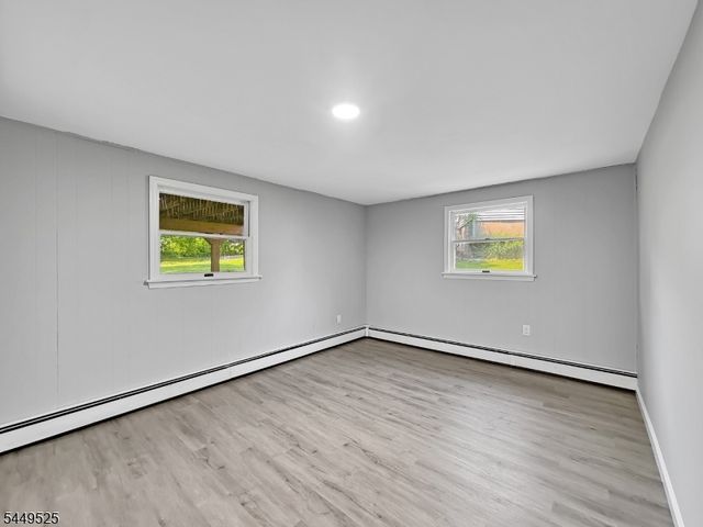 69 Cedar Tree Dr, Vernon Twp., NJ 07422