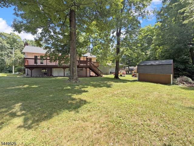 69 Cedar Tree Dr, Vernon Twp., NJ 07422