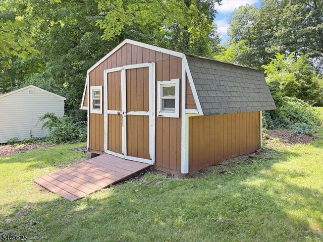 69 Cedar Tree Dr, Vernon Twp., NJ 07422