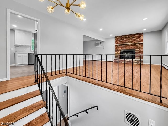 69 Cedar Tree Dr, Vernon Twp., NJ 07422