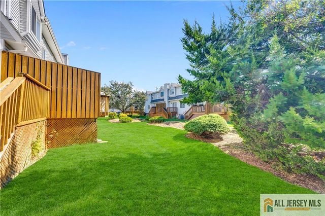 24 Catherine Court 266, Old Bridge, NJ 08879