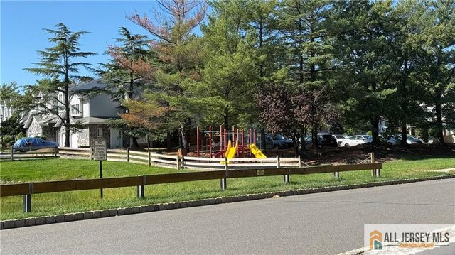 24 Catherine Court 266, Old Bridge, NJ 08879
