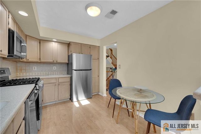 24 Catherine Court 266, Old Bridge, NJ 08879