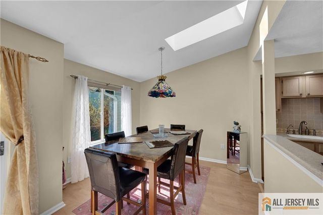 24 Catherine Court 266, Old Bridge, NJ 08879