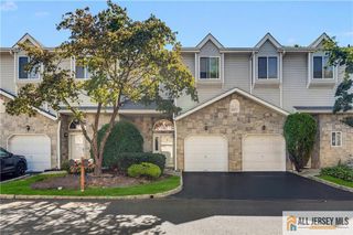 24 Catherine Court 266, Old Bridge, NJ 08879