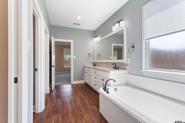 105 Nathan Rd., Chandler, TX 75758