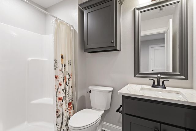105 Nathan Rd., Chandler, TX 75758