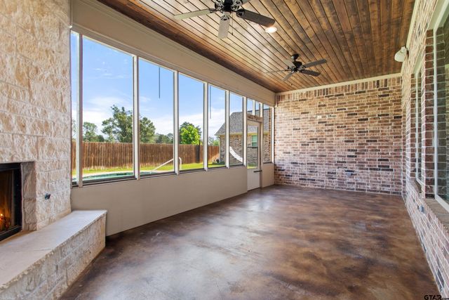 105 Nathan Rd., Chandler, TX 75758
