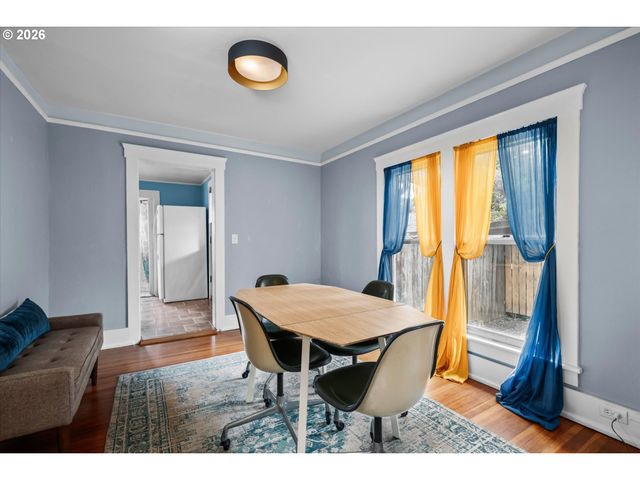 428 5TH St, Springfield, OR 97477