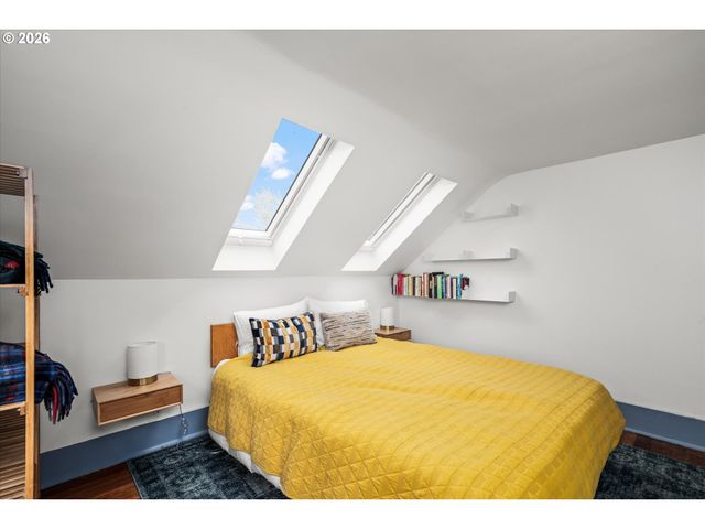 428 5TH St, Springfield, OR 97477