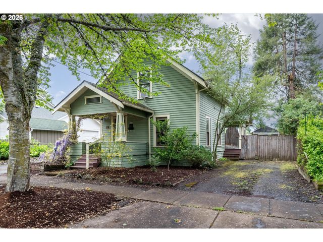 428 5TH St, Springfield, OR 97477