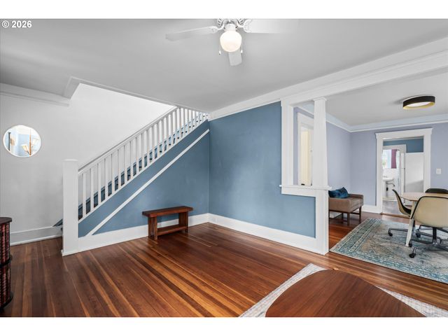 428 5TH St, Springfield, OR 97477