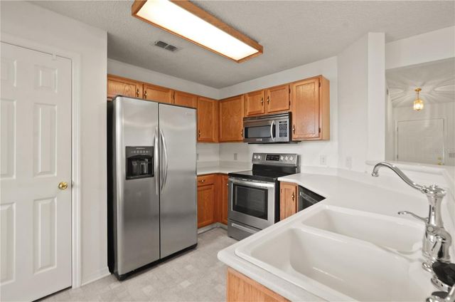 955 NORTHERN DANCER WAY 205, Casselberry, FL 32707
