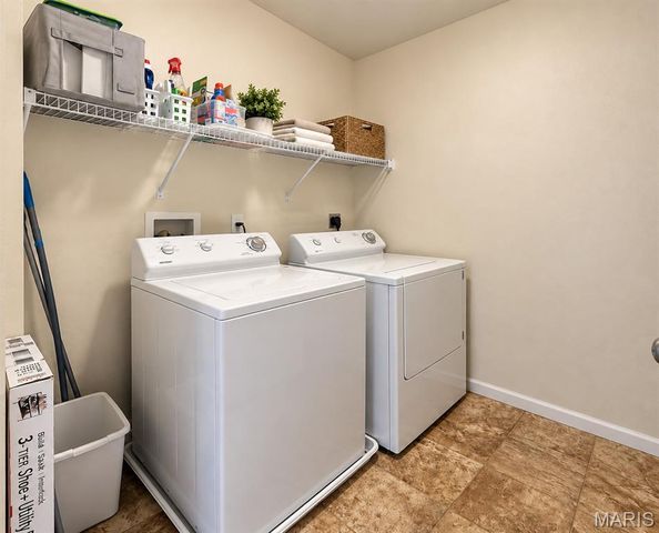 1717 Lexington Place, Herculaneum, MO 63048