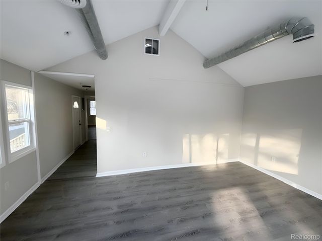 10426 Stark Road, Livonia, MI 48150