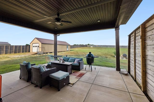 2743 W County Farm Rd, Springfield, TN 37172