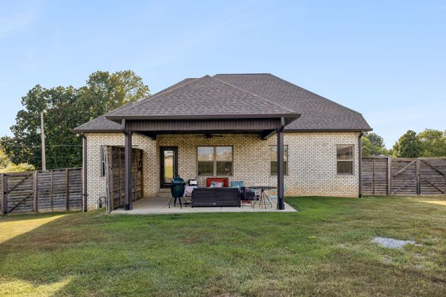 2743 W County Farm Rd, Springfield, TN 37172