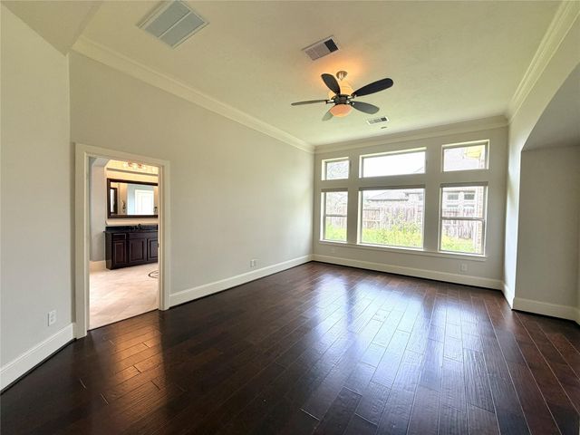 6806 Auburn Sands Drive, Spring, TX 77389