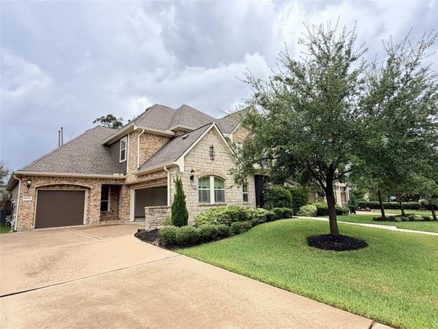 6806 Auburn Sands Drive, Spring, TX 77389