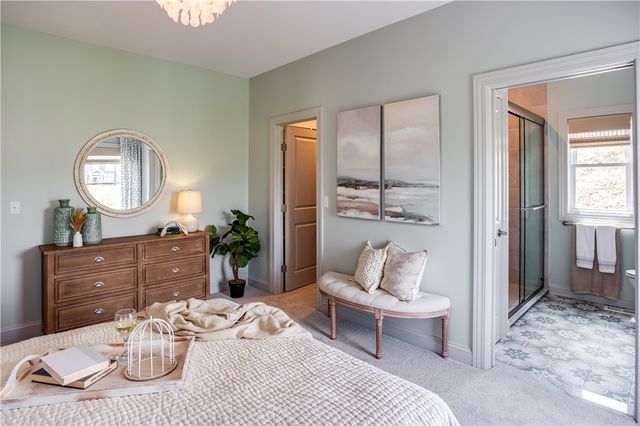 6137 Caleb Ct Court, Farmington, NY 14425