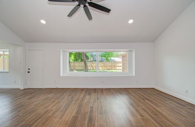 11223 Voltaire Drive, Houston, TX 77065