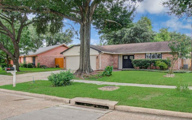 11223 Voltaire Drive, Houston, TX 77065