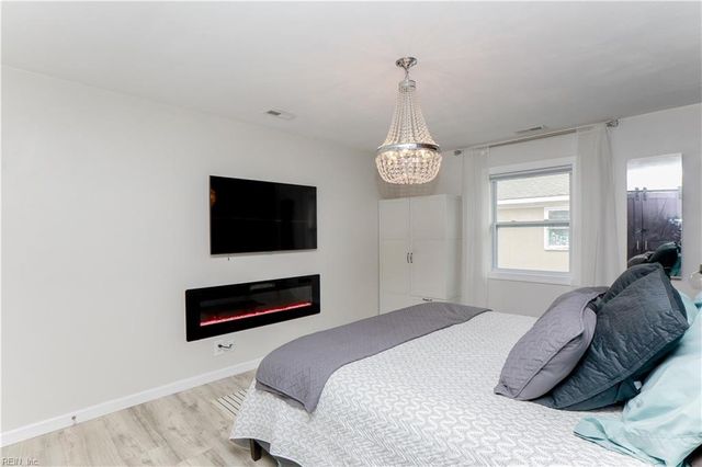 3811 Pretty Lake AVE, Norfolk, VA 23518