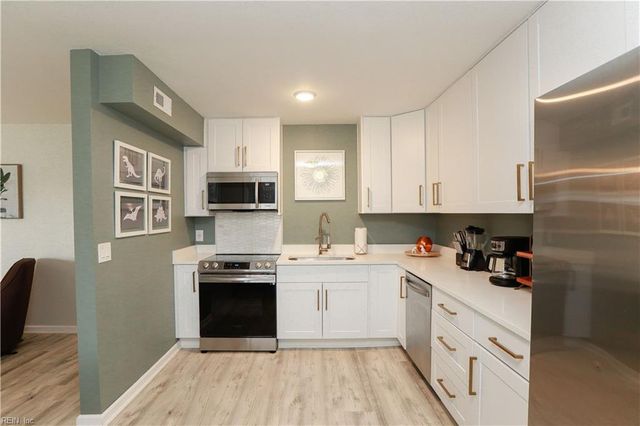 3811 Pretty Lake AVE, Norfolk, VA 23518