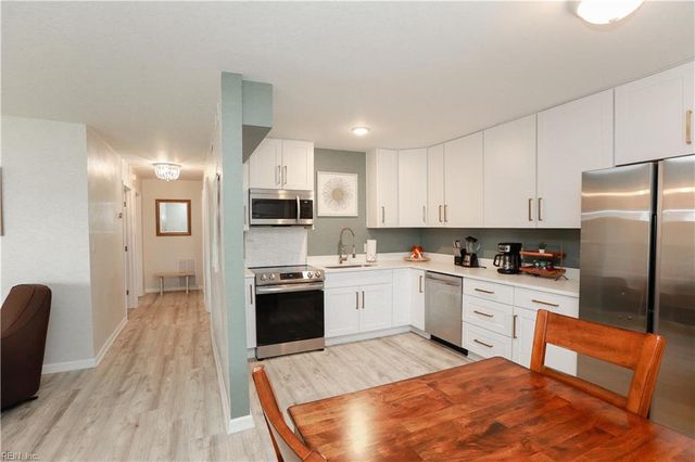 3811 Pretty Lake AVE, Norfolk, VA 23518